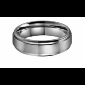 King will sz 13 tungsten carbide ring NWOT
